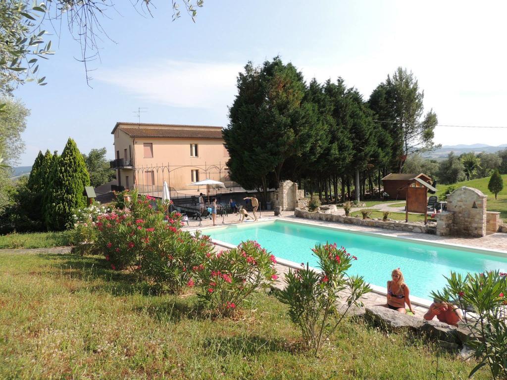 Agriturismo Poponi Βίλα Τόντι Εξωτερικό φωτογραφία