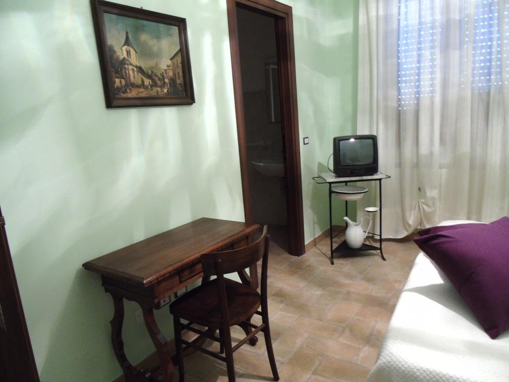 Agriturismo Poponi Βίλα Τόντι Δωμάτιο φωτογραφία